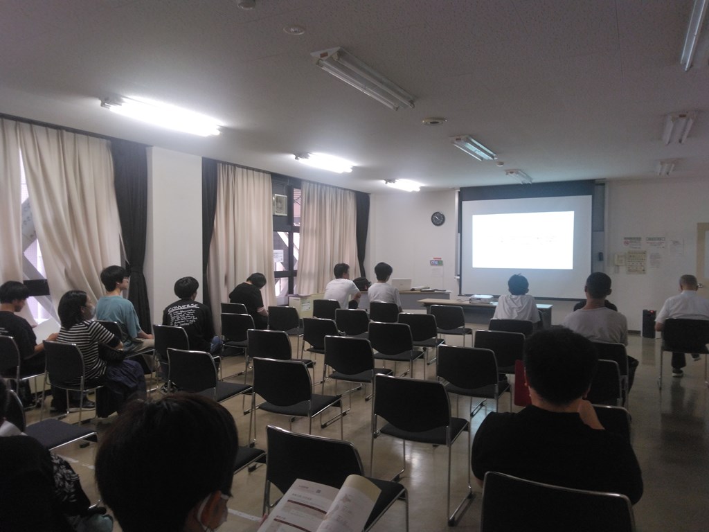 説明会の様子