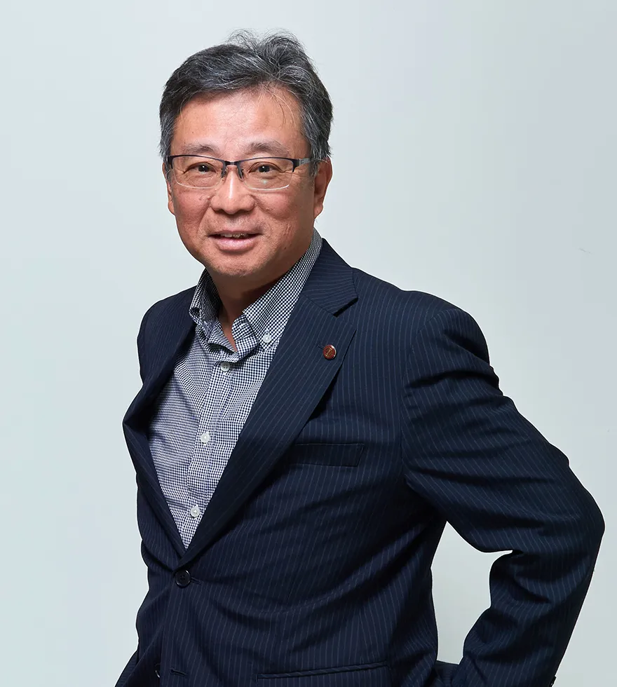 泉　丙完