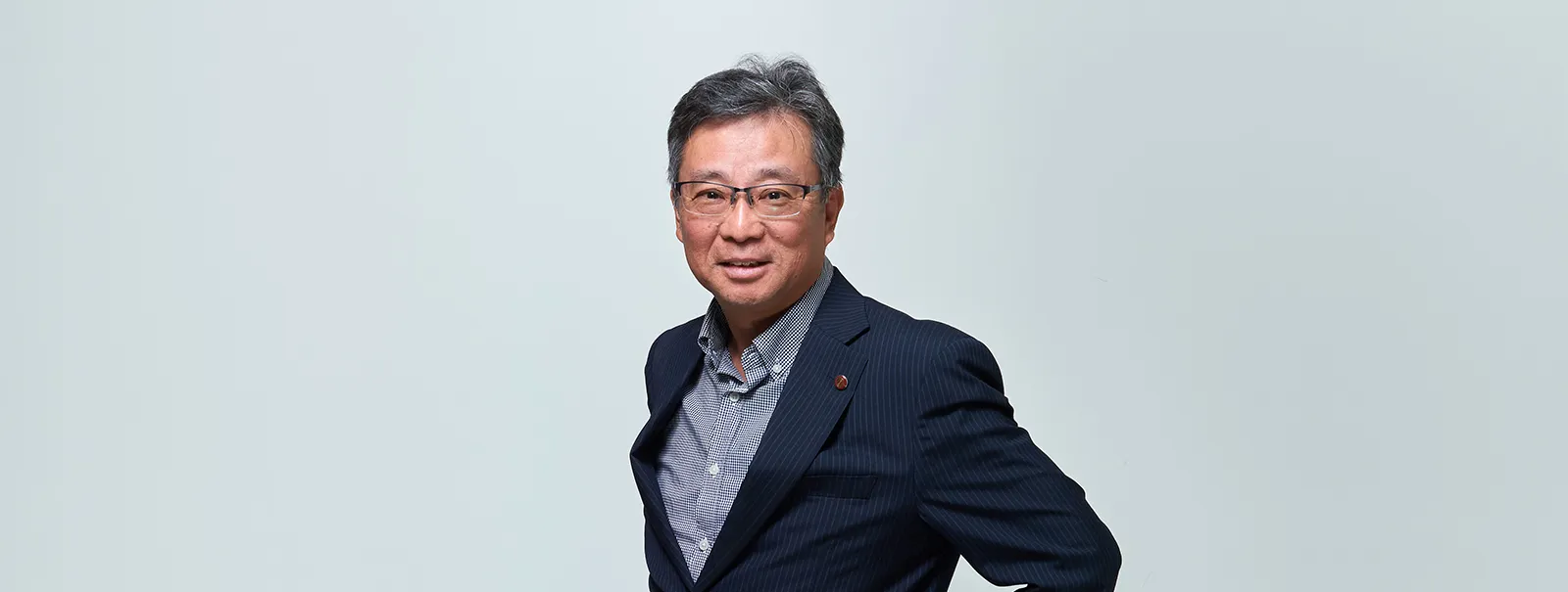 泉　丙完